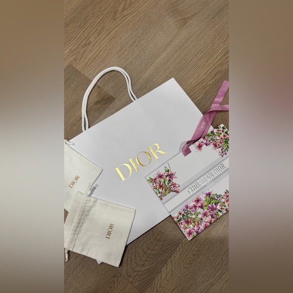 Dior - Picture 3 of 4